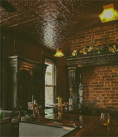 Magnolia S Whiskey & Wine