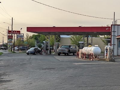 D & L Truck Stop