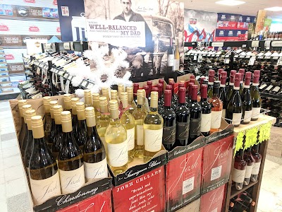 Happy Harrys wine & Liq