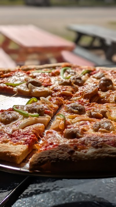 Pleasant Street Pizza Pub