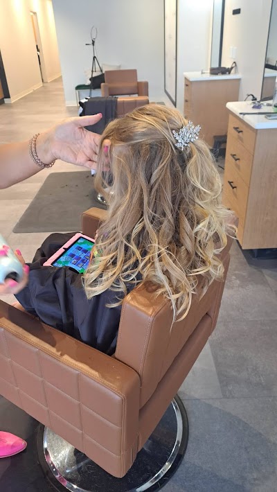 Raes Beauty Bar