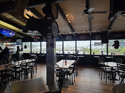 Squires Bar