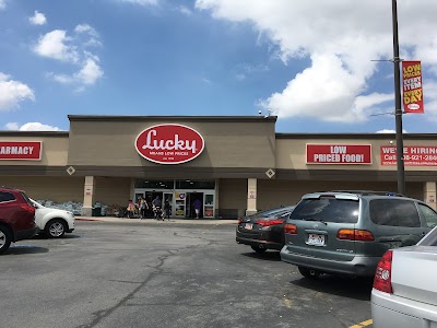 Lucky Supermarket