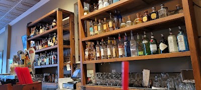 Carmens Bistro & Bar
