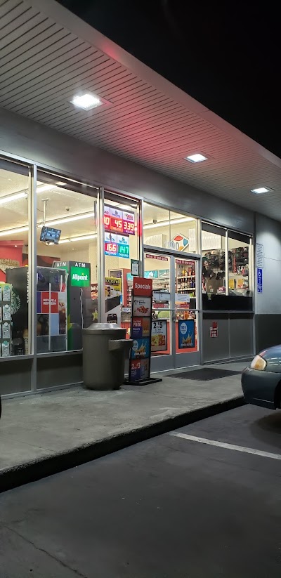 Quik Stop Market #551086