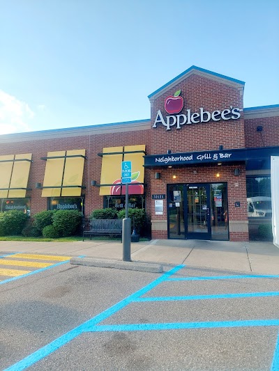 Applebees Neighborhood Grill & Bar