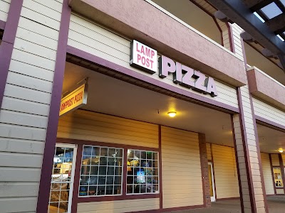 Lampost Pizza