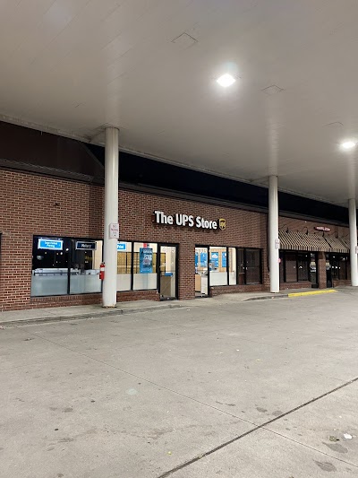 Mobil 696 & Ryan Minimart