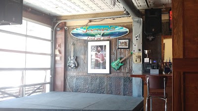 Jamians Food & Drink