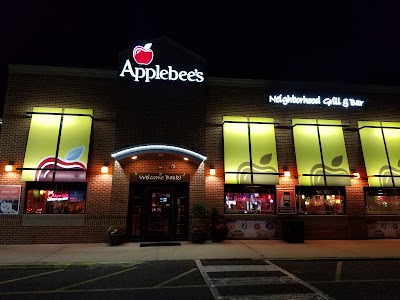 Applebees Neighborhood Grill & Bar