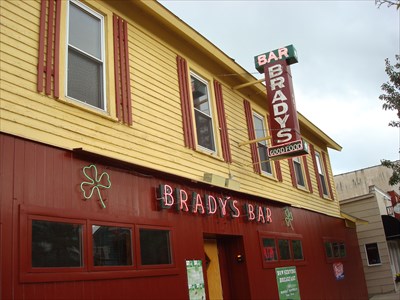 Bradys Bar