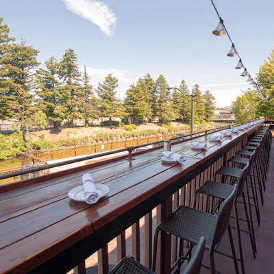 Seared Steaks & Seafood