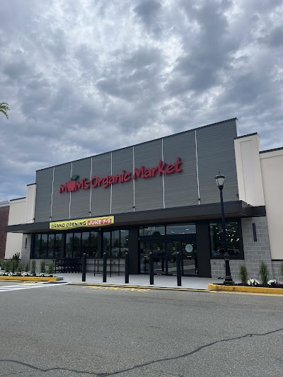 Mom's Organic Market - Natick