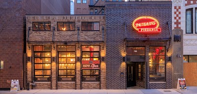 Paisans Pizzeria And Bar_2