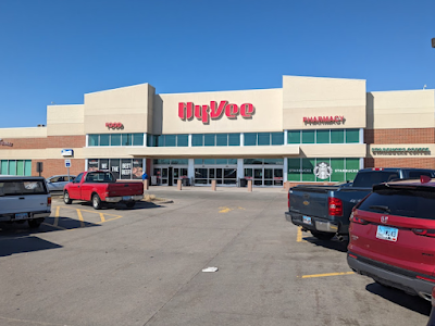 Hy Vee #2 - Louise Ave Store