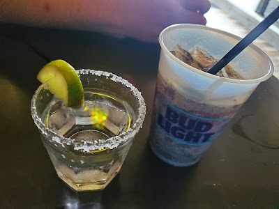 Buster Bellys Bar & Deli