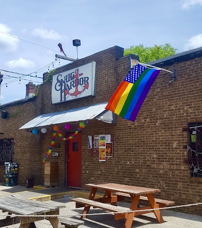 Snug Harbor Charlotte