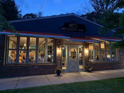 Neo Restaurant & Bar