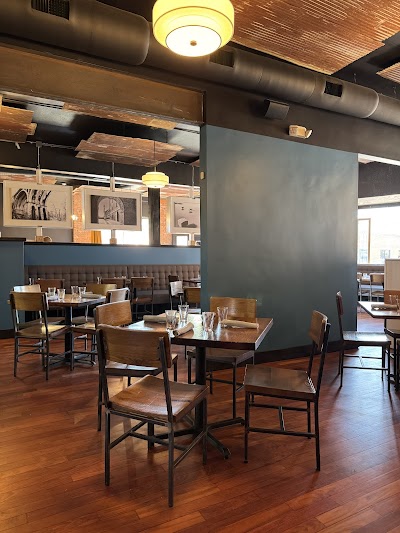 Melt Bar And Grilled