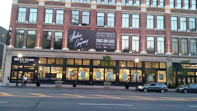 Harrison Supermarket & De