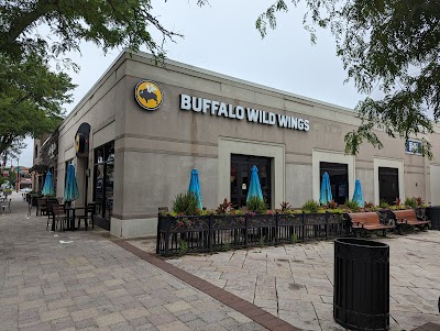 Buffalo Wild Wings Gril #3123