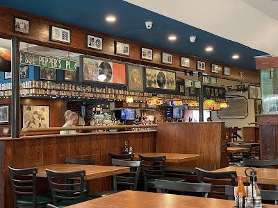 Abbey Road Raw Bar Pub & Restaurant