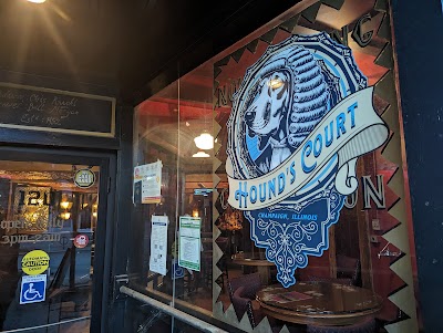 Hounds Court