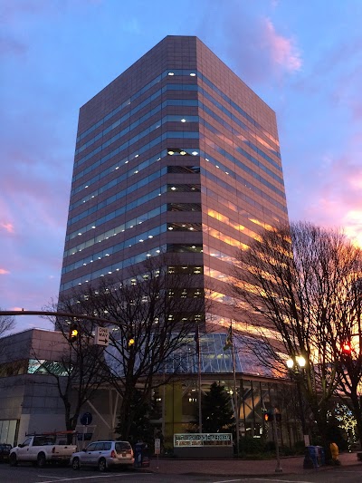 World Trade Center Screen And Stage
