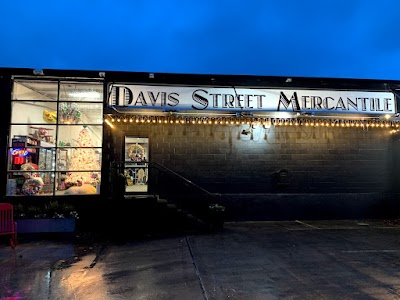 Davis Street Mercantile