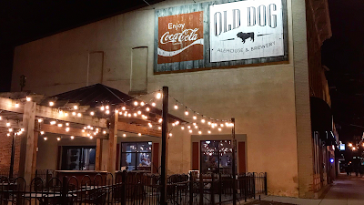 Old Dog Alehouse & Brewery