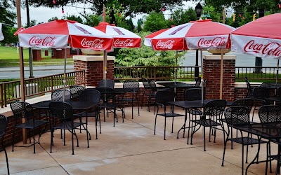 Pinkys Westside Grill