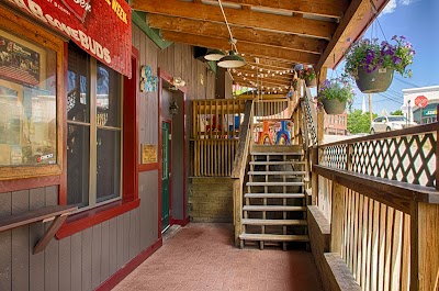 Lucky Dog Tavern & Grill