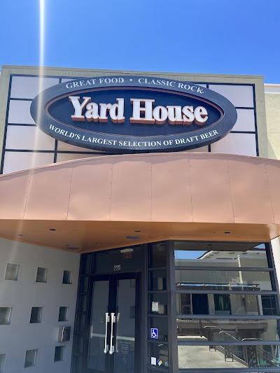 Yard House