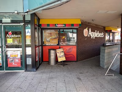 Applebees Neighborhood Grill & Bar