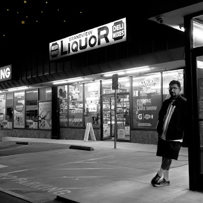Grand View Liquors