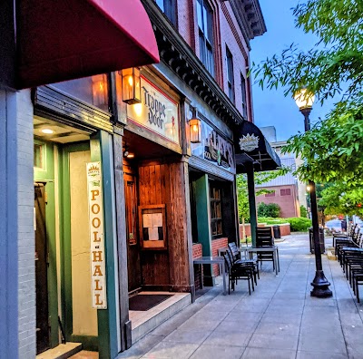 The Trappe Door (gvl)