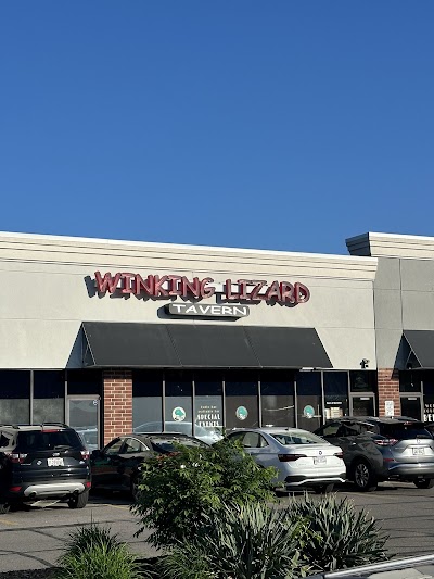 Winking Lizard Tavern