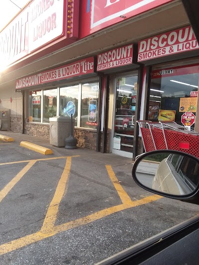Discount Smokes & Liquor