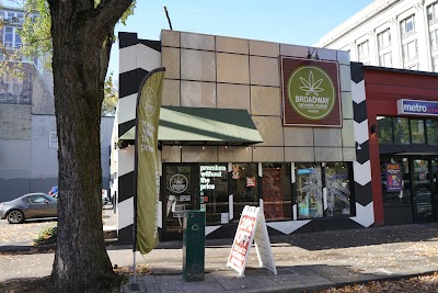 Broadway Cannabis Market