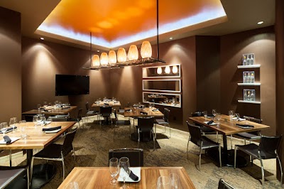 Indulge Bistro & Wine Bar