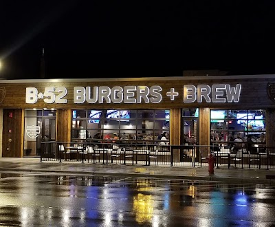 B-52 Burgers & Brew