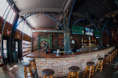 Hooch Shine Bellhop Hen H