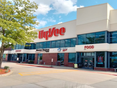 Hy Vee Food Store