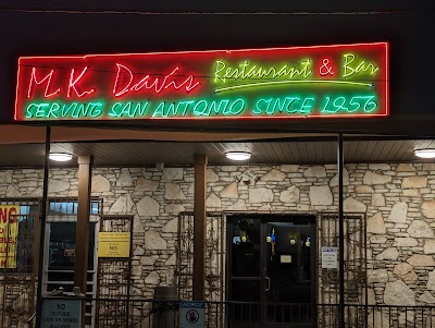 M K Davis Lounge House Dine