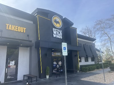Buffalo Wild Wings Gril #3705