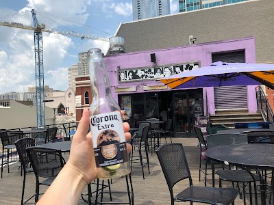 Tootsie's World Famous Orchid Lounge