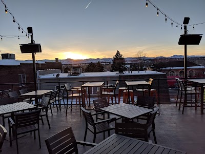 Viewhouse Eatery Bar & Rooftop