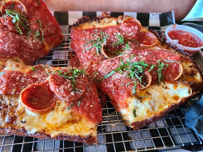 Cushwa And Rad Pies Taproom