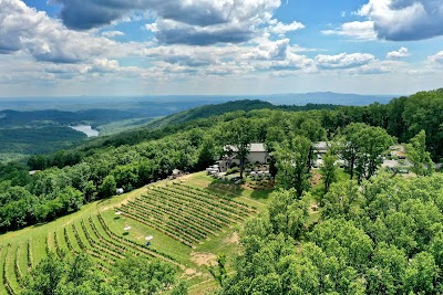 Fainting Goat Vineyards