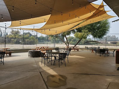 Smokehouse Bar & Grill